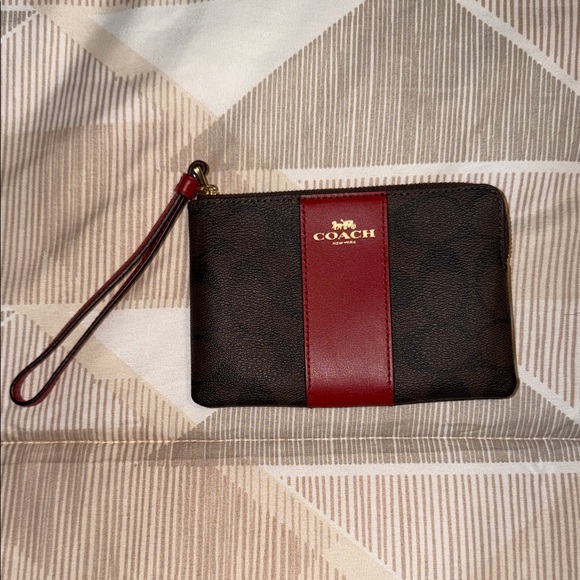 Coach Signature Dark Brown and Red Wristlet NWT - Picture 2 of 8